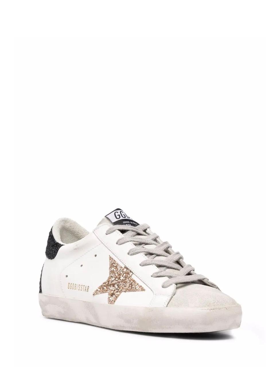 Golden Goose Super-Star in nappa leather with gold glitter star and black glitter heel tab