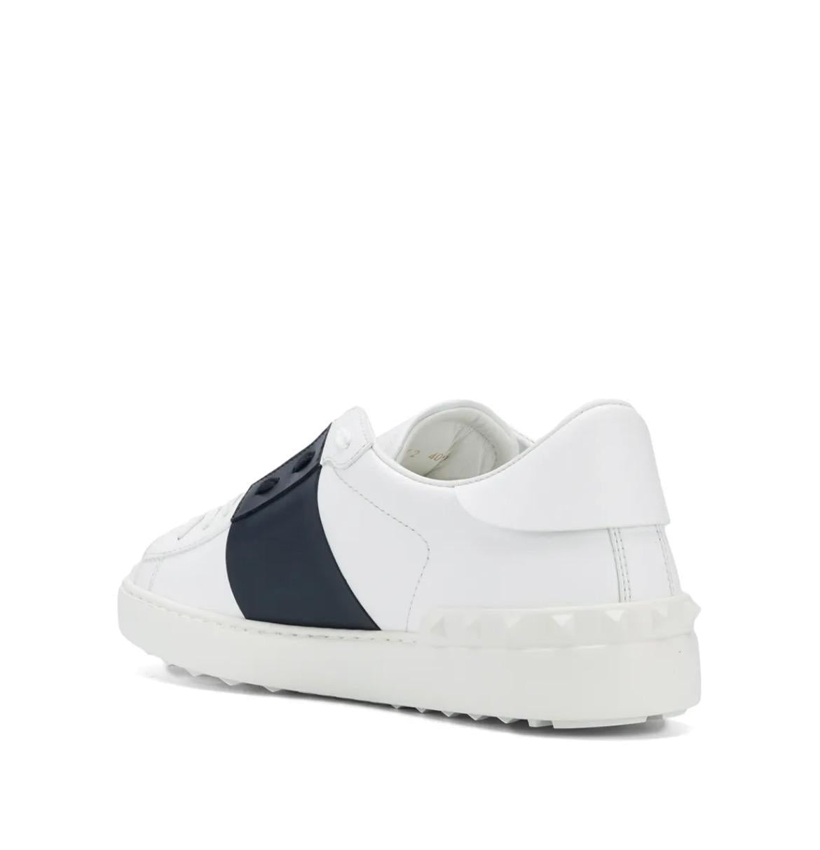 Valentino Garavani leather panelled sneakers
