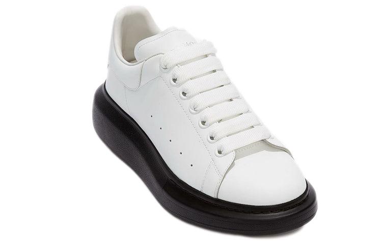 Alexander McQueen Oversized Sneaker 'Black White' 2024