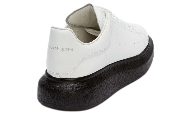 Alexander McQueen Oversized Sneaker 'Black White' 2024